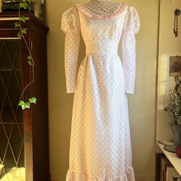 Vintage Dresses | 1970s Vintage Pale Pink Lace Dress My Montgomery Ward | Color: Pink | Size: S | Steeltoeprinces's Closet